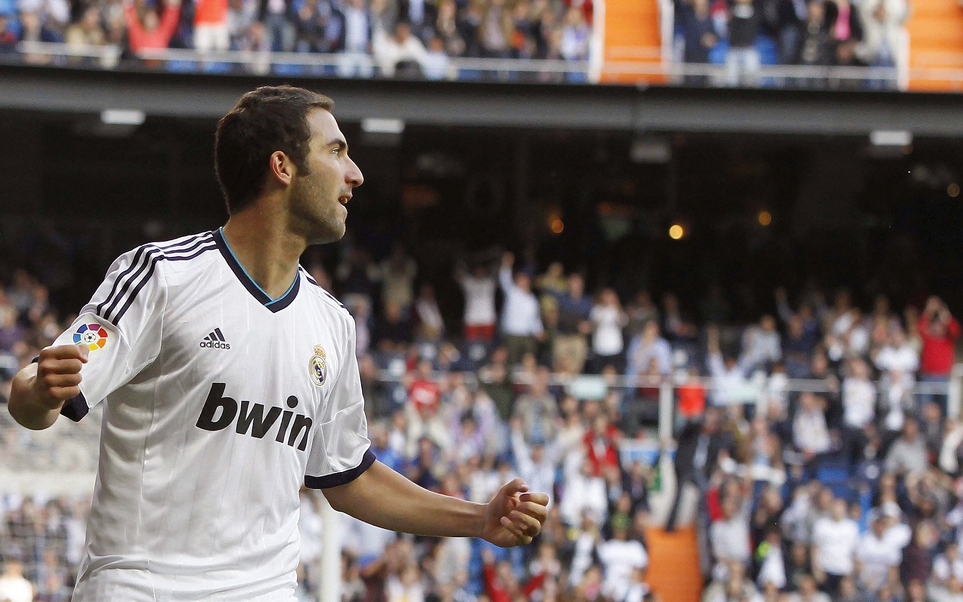 JIU YOU GAME-美洲杯激情持续：明星闪耀，精彩不断！，美洲杯经典比赛